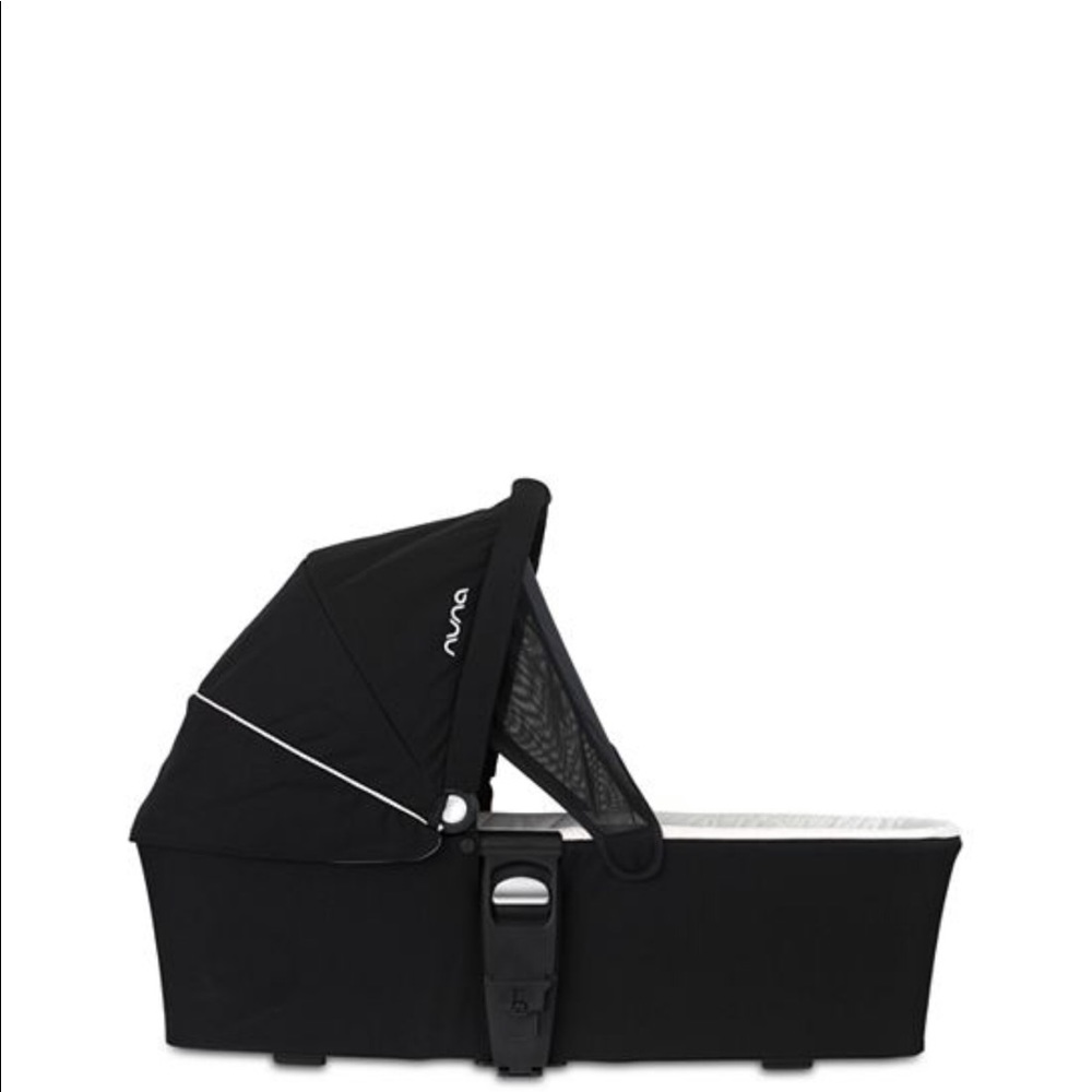 Nuna MIXX Series Bassinet